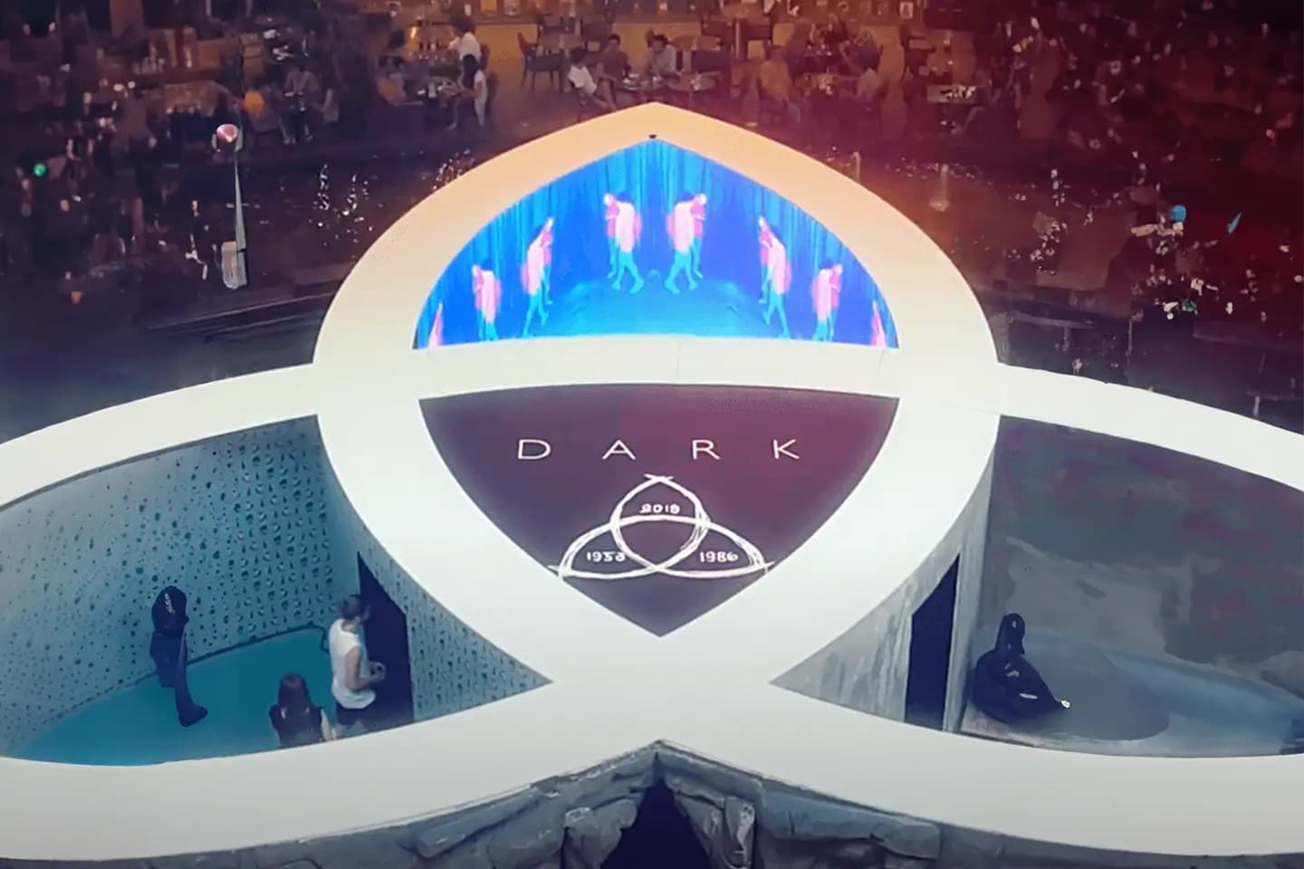 NETFLIX DARK DİZİ DİJİTAL SAHA AKTİVASYONU KAMPANYASI